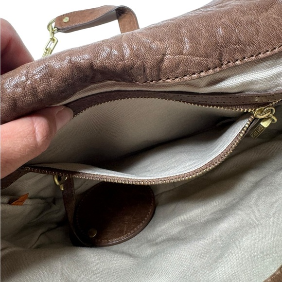 Tory Burch | Tory Burch Dayton Envelope Clutch in Brown Leather - Picture 3 of 13